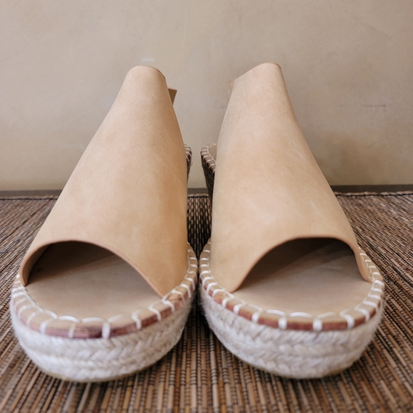 catherine catherine malandrino cirkly espadrille wedge sandal